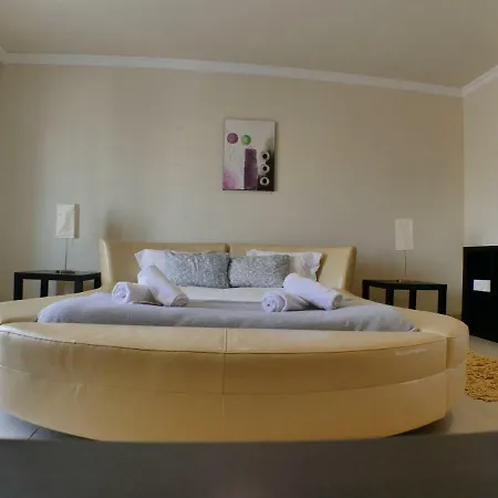 Guest house Surf Royal Ferrel (Leiria)