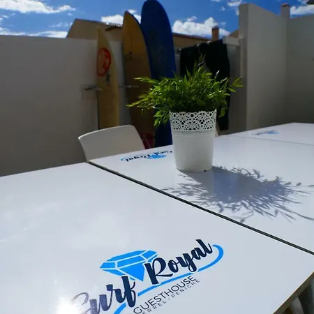 Surf Royal Guest house *